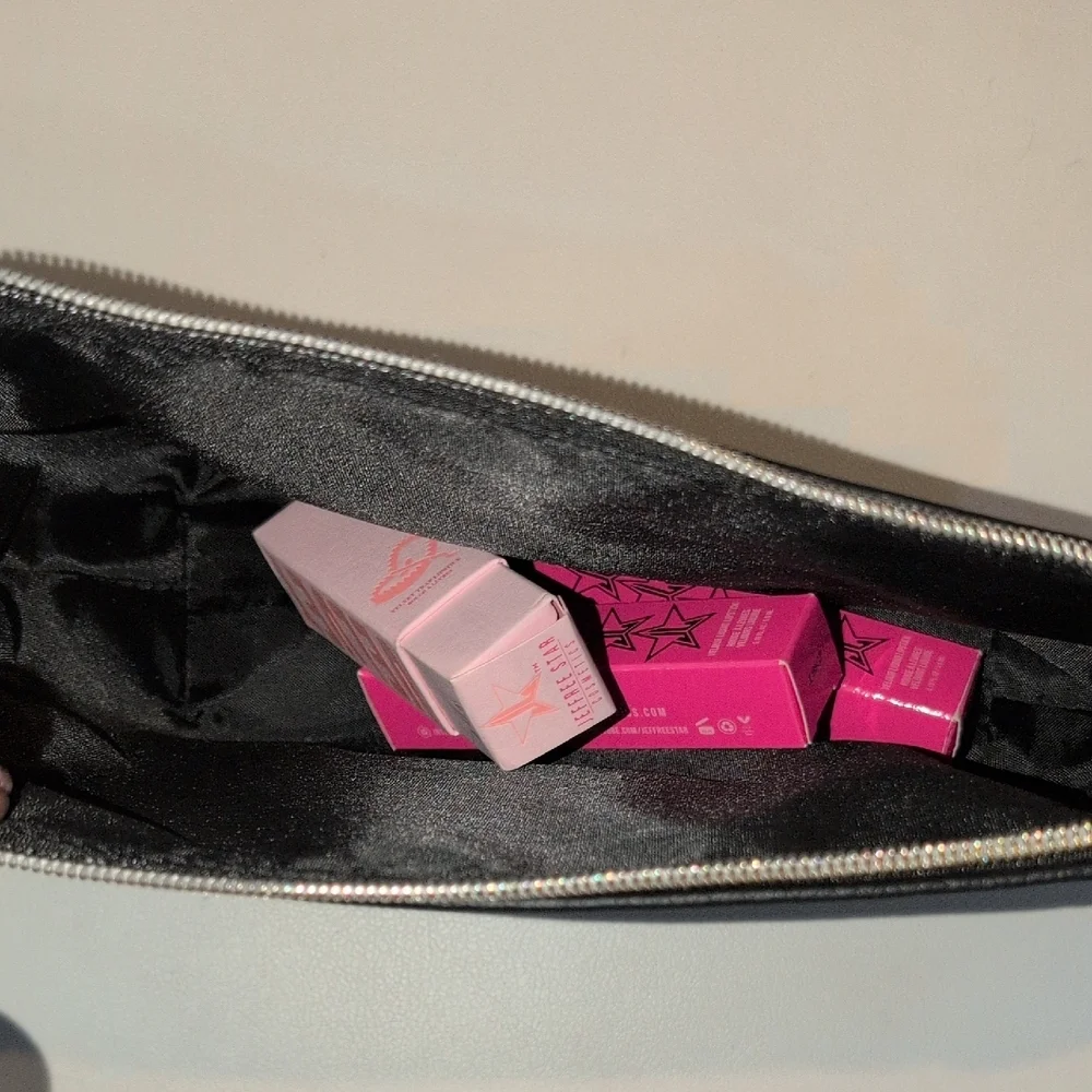 Jeffree Star Pink Cosmetic Bag  with Star Logo And 3 Lippies